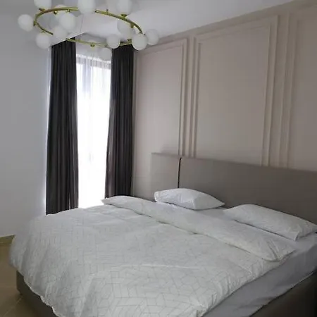 Cozy * Τίρανα