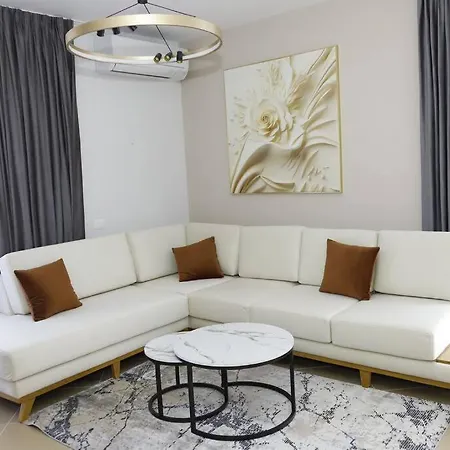 Cozy Τίρανα