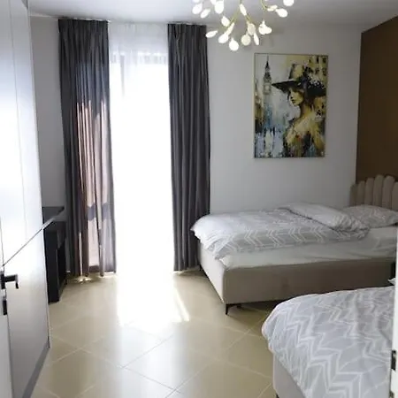 Cozy Τίρανα