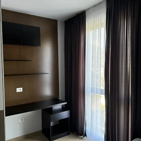 Cozy Τίρανα